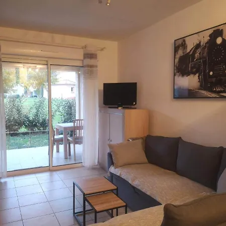 Esperanza Apartment *