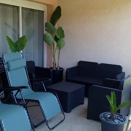 Esperanza Apartment *